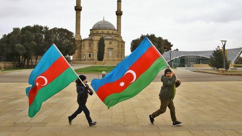 Şehit ailelerine destek için ‘Tek millet, tek yürek’